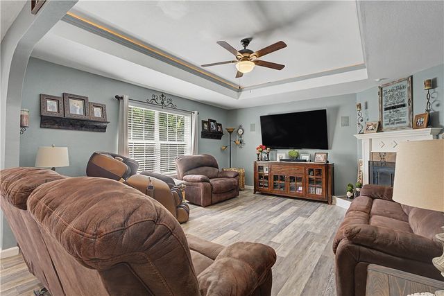 65 Granshire Drive, Bella Vista, AR 72714