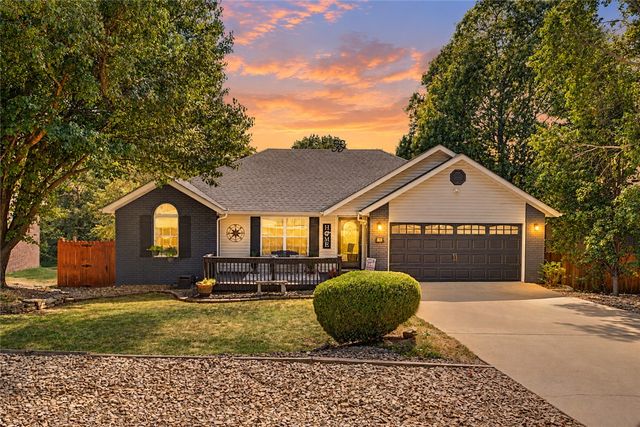 65 Granshire Drive, Bella Vista, AR 72714