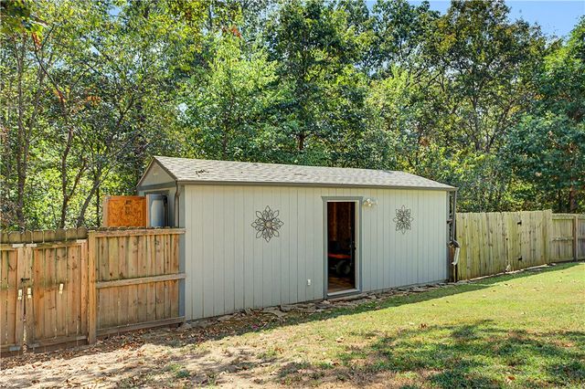 65 Granshire Drive, Bella Vista, AR 72714