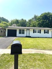 1418 Iris Avenue, Rockford, IL 61102