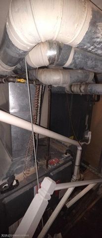 136 Smith St, Elizabeth City, NJ 07201