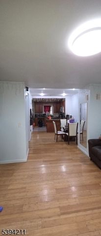 136 Smith St, Elizabeth City, NJ 07201