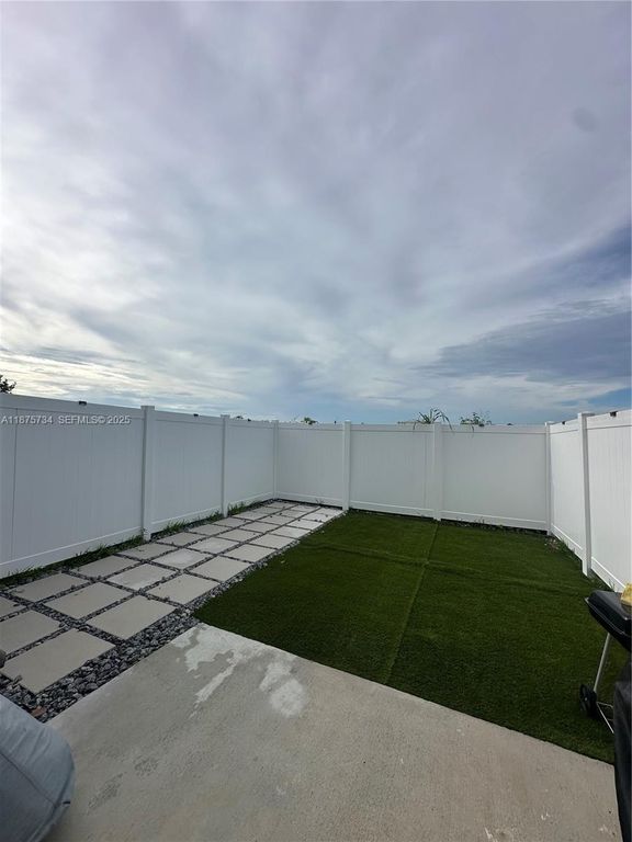 1070 nw 6th terrace Terrace 1070, Florida City, FL 33034