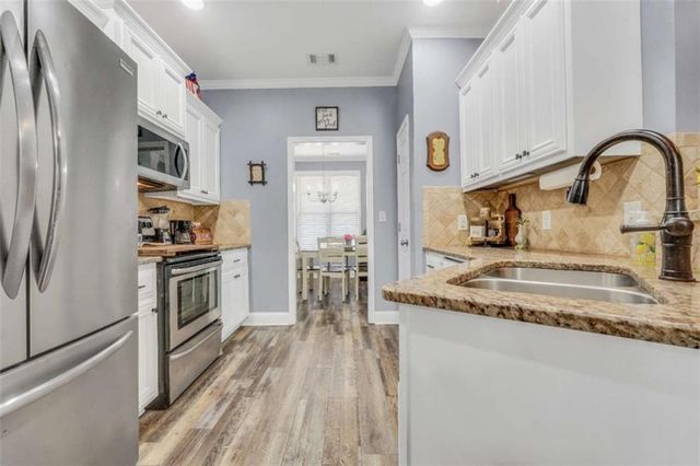 309 Helena Place, Mcdonough, GA 30252