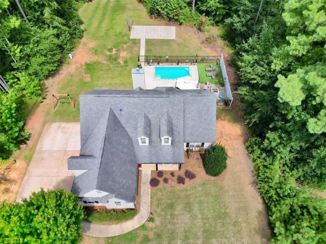 309 Helena Place, Mcdonough, GA 30252