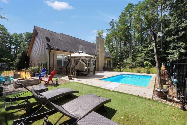 309 Helena Place, Mcdonough, GA 30252