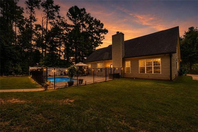 309 Helena Place, Mcdonough, GA 30252