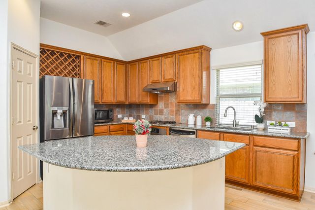 16814 Ranger Ridge Drive, Cypress, TX 77429