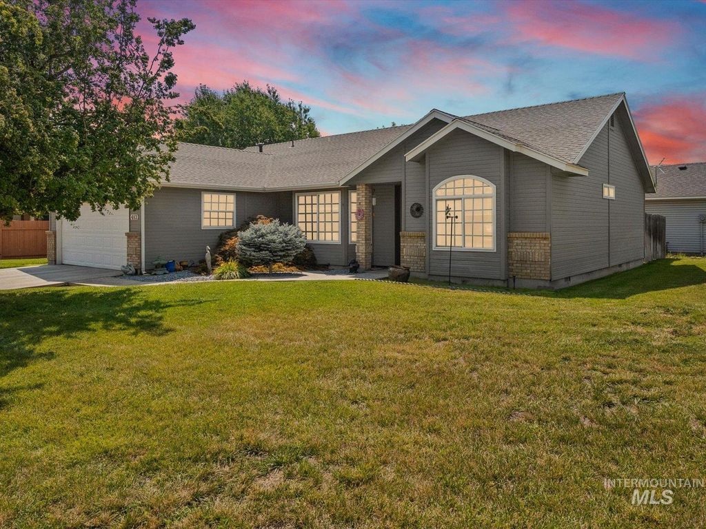 483 S Floyd Dr, Boise, ID 83709 photo 1