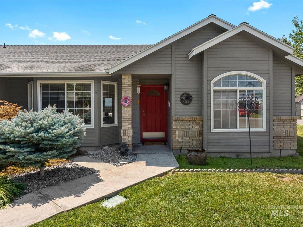 483 S Floyd Dr, Boise, ID 83709 photo 3