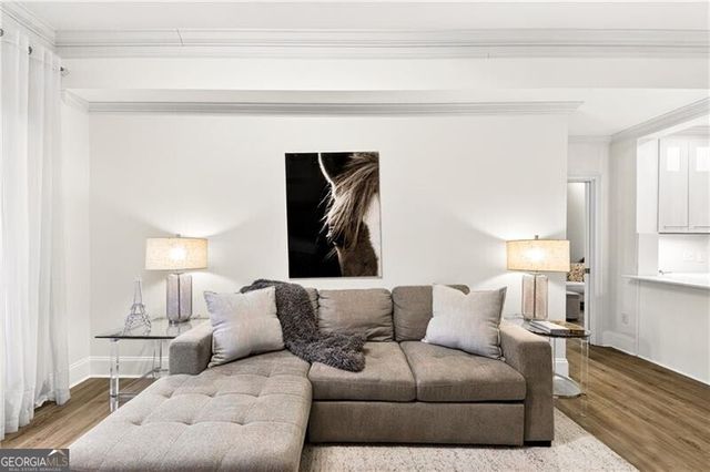 2255 Peachtree Road NE 323, Atlanta, GA 30309