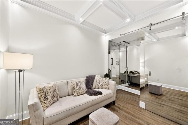 2255 Peachtree Road NE 323, Atlanta, GA 30309