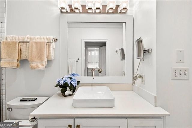 2255 Peachtree Road NE 323, Atlanta, GA 30309