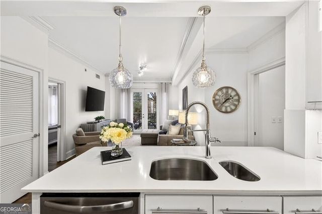 2255 Peachtree Road NE 323, Atlanta, GA 30309