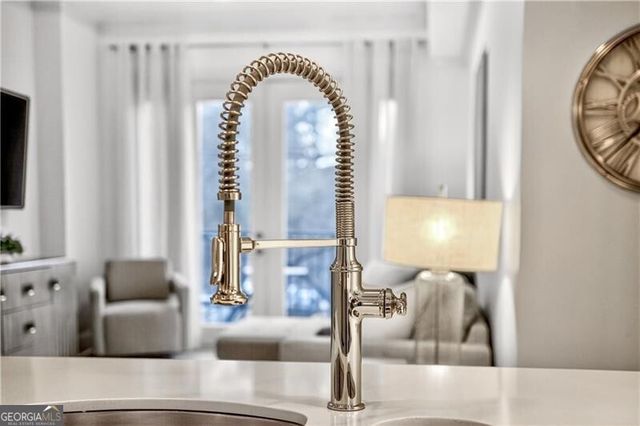 2255 Peachtree Road NE 323, Atlanta, GA 30309