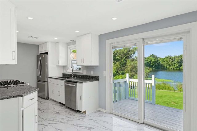 42 Roger Williams Avenue, East Providence, RI 02916