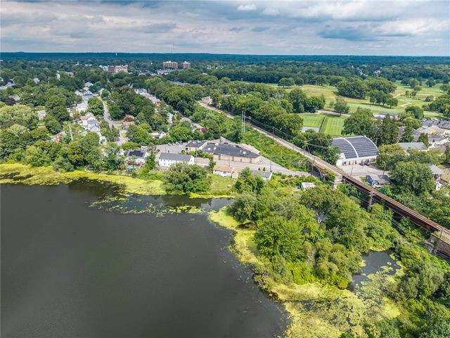 42 Roger Williams Avenue, East Providence, RI 02916