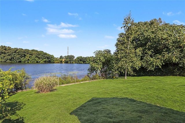 42 Roger Williams Avenue, East Providence, RI 02916