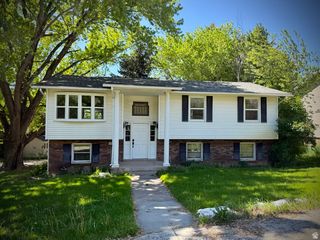 2115 N FRUITLAND DR, North Ogden, UT 84414