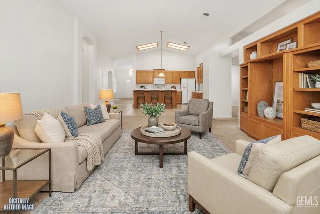 10104 Brookline Woods Drive, Bakersfield, CA 93312