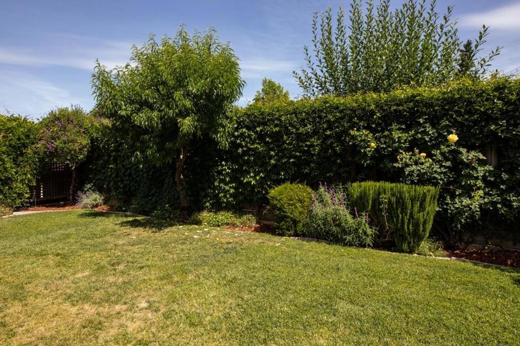 Image 34 of property listing at 2349 Carol Avenue, Mountain View, CA 94040