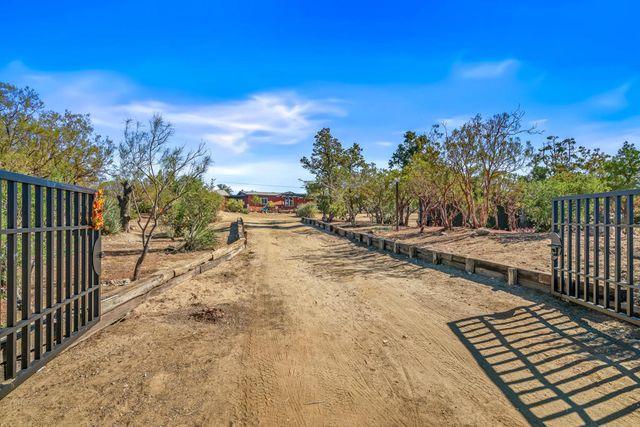 63436 Pozo Drive, Mountain Center, CA 92561