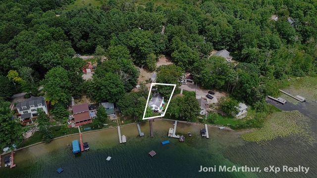 11613 Orchard Park Drive, Sparta, MI 49345