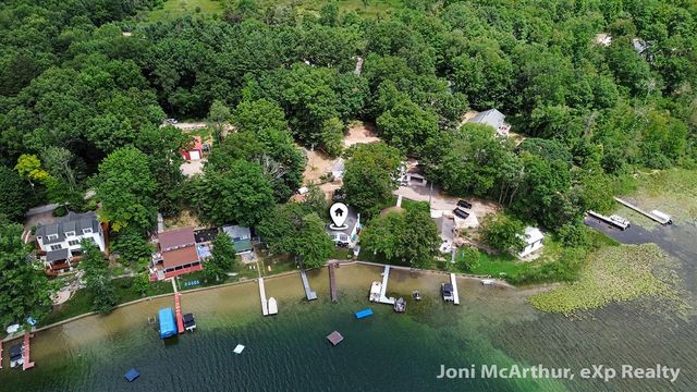 11613 Orchard Park Drive, Sparta, MI 49345