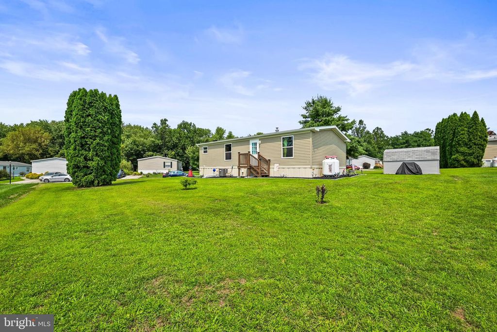 Image 21 of property listing at 701 CASSEL ROAD #LOT #67, Manchester, PA 17345