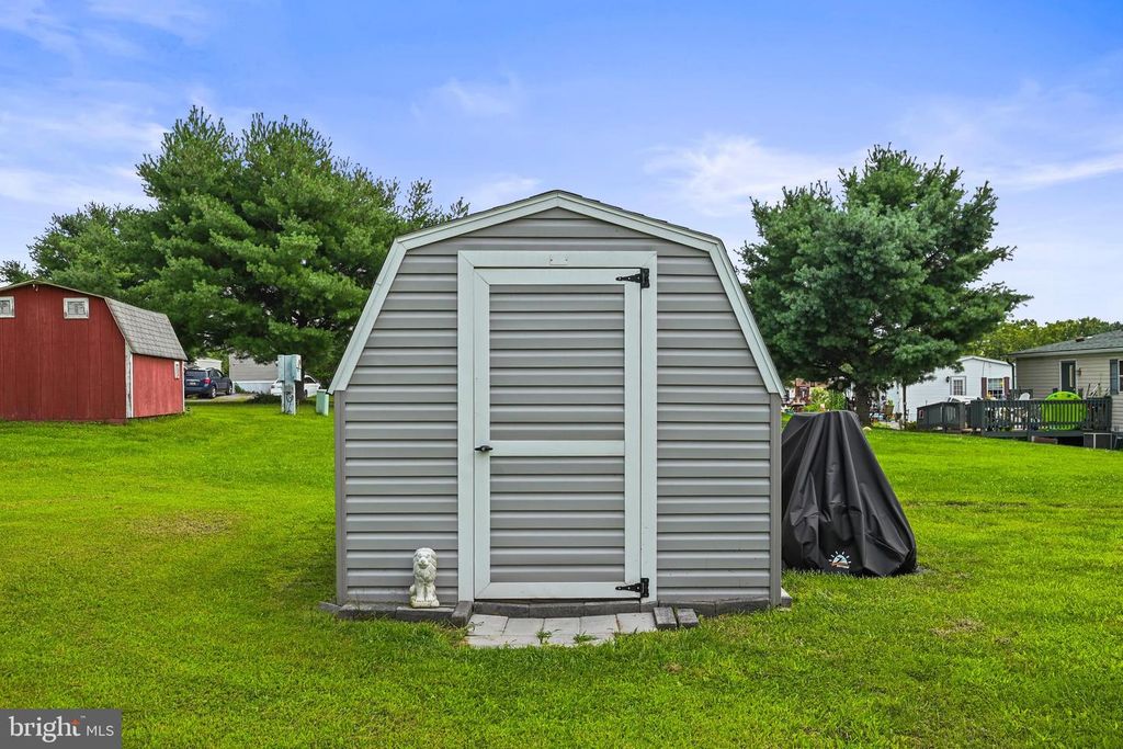 Image 25 of property listing at 701 CASSEL ROAD #LOT #67, Manchester, PA 17345