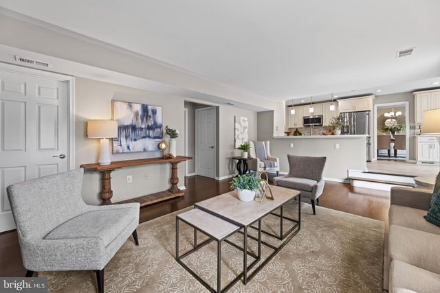 4611 DEMING AVE, Alexandria, VA 22312