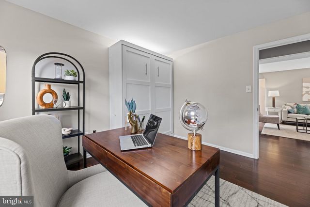 4611 DEMING AVE, Alexandria, VA 22312