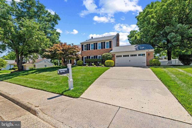 4611 DEMING AVE, Alexandria, VA 22312