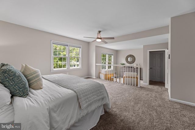 4611 DEMING AVE, Alexandria, VA 22312