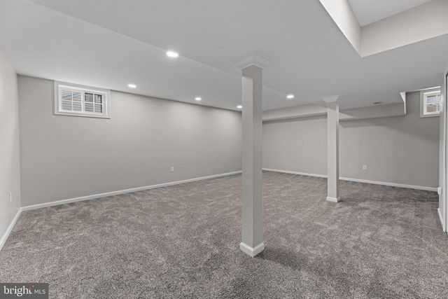4611 DEMING AVE, Alexandria, VA 22312