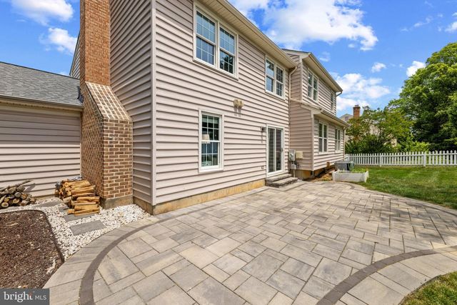 4611 DEMING AVE, Alexandria, VA 22312