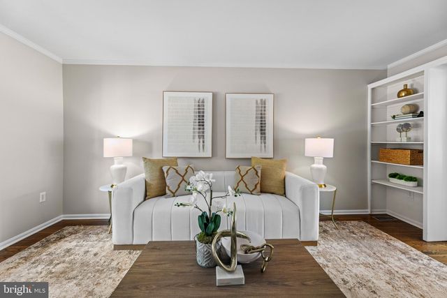 4611 DEMING AVE, Alexandria, VA 22312