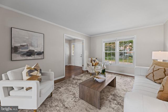4611 DEMING AVE, Alexandria, VA 22312
