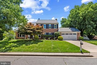 4611 DEMING AVE, Alexandria, VA 22312