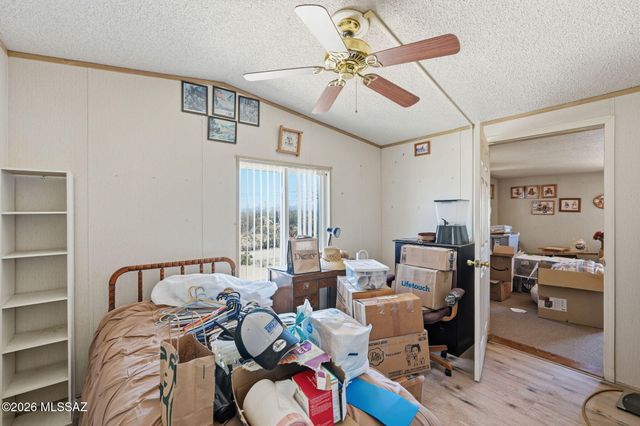 7261 N Van Ark Road, Tucson, AZ 85743