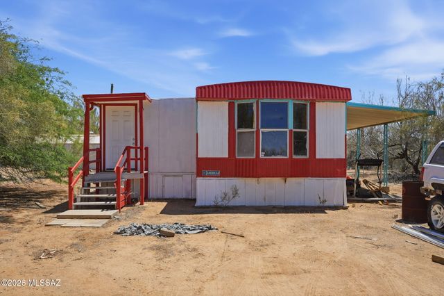 7261 N Van Ark Road, Tucson, AZ 85743