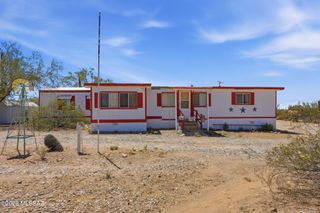 7261 N Van Ark Road, Tucson, AZ 85743