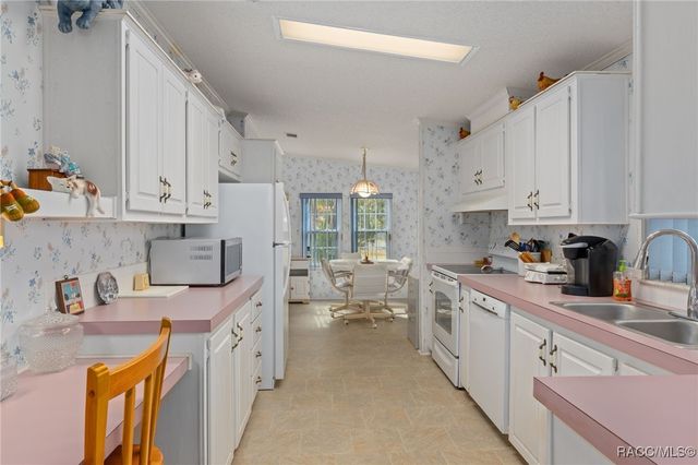 6329 & 6355 S Canna Lily Avenue, Homosassa, FL 34446