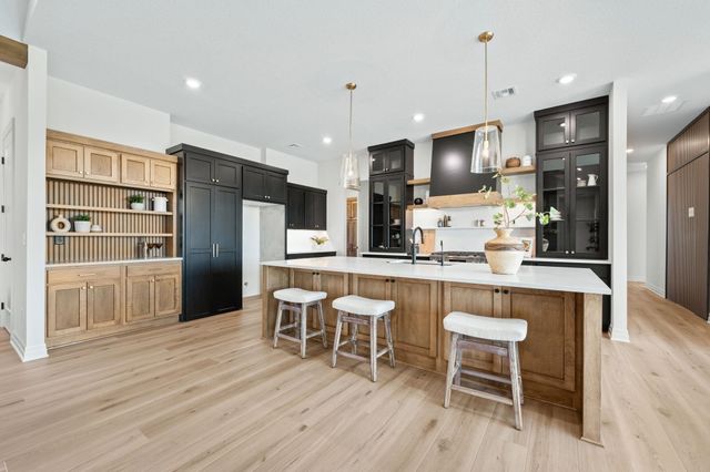 16681 W Hickory St, Wichita, KS 67052