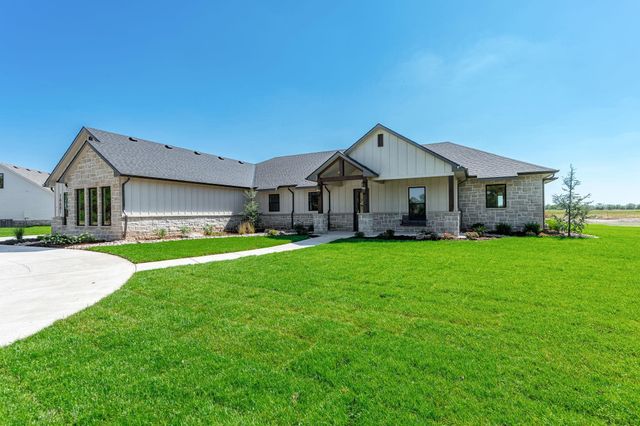 16681 W Hickory St, Wichita, KS 67052