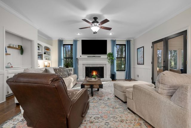 21 Knee Run, Spartanburg, SC 29302