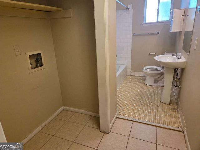897 A Six Oaks Circle B, Norcross, GA 30093