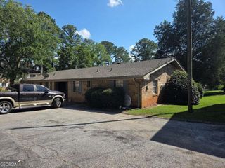 897 A Six Oaks Circle B, Norcross, GA 30093