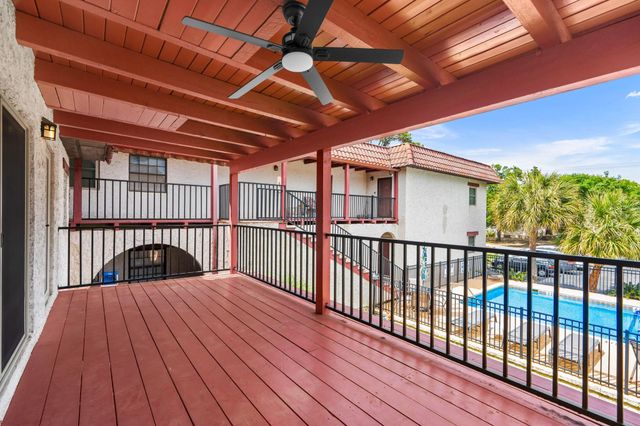 7313 Porcher Dr Apt 17, Myrtle Beach, SC 29572