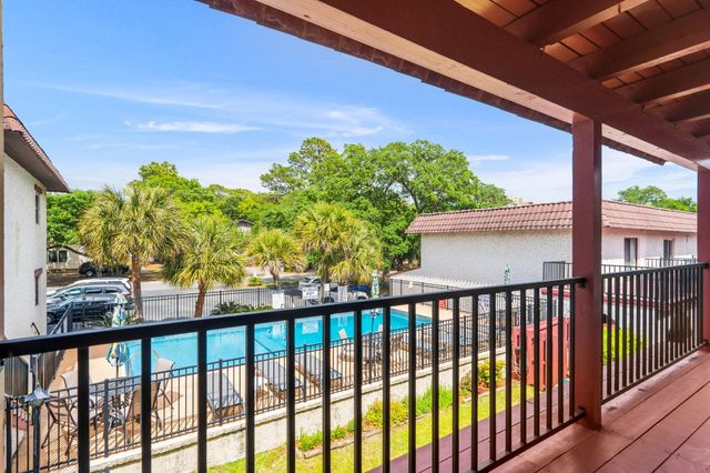 7313 Porcher Dr Apt 17, Myrtle Beach, SC 29572